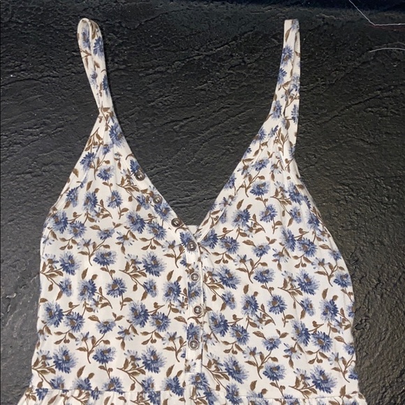 Top - Picture 3 of 4